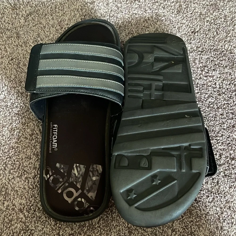 Adidas Slides - Picture 3 of 7